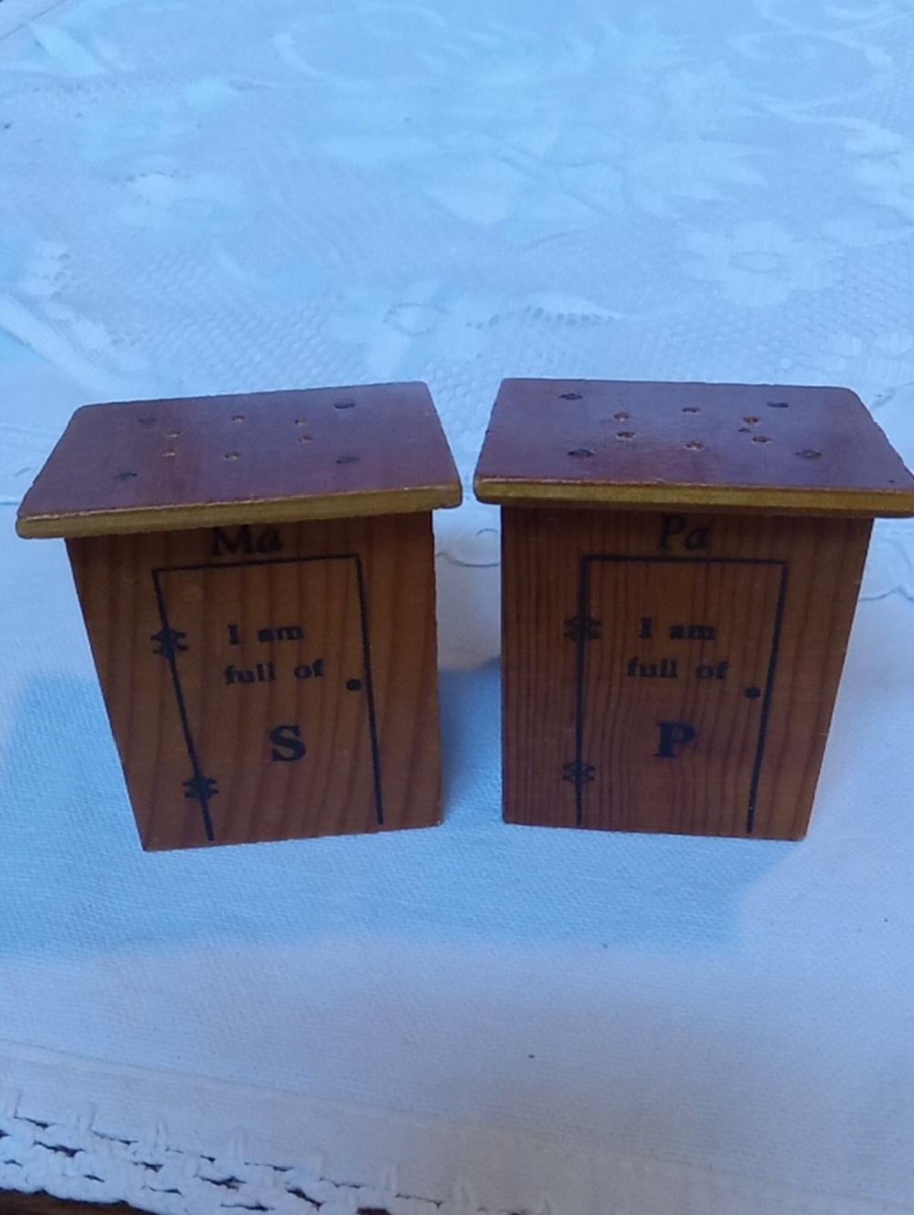 Wooden Outhouse Ma & Pa Salt and Pepper Shakers